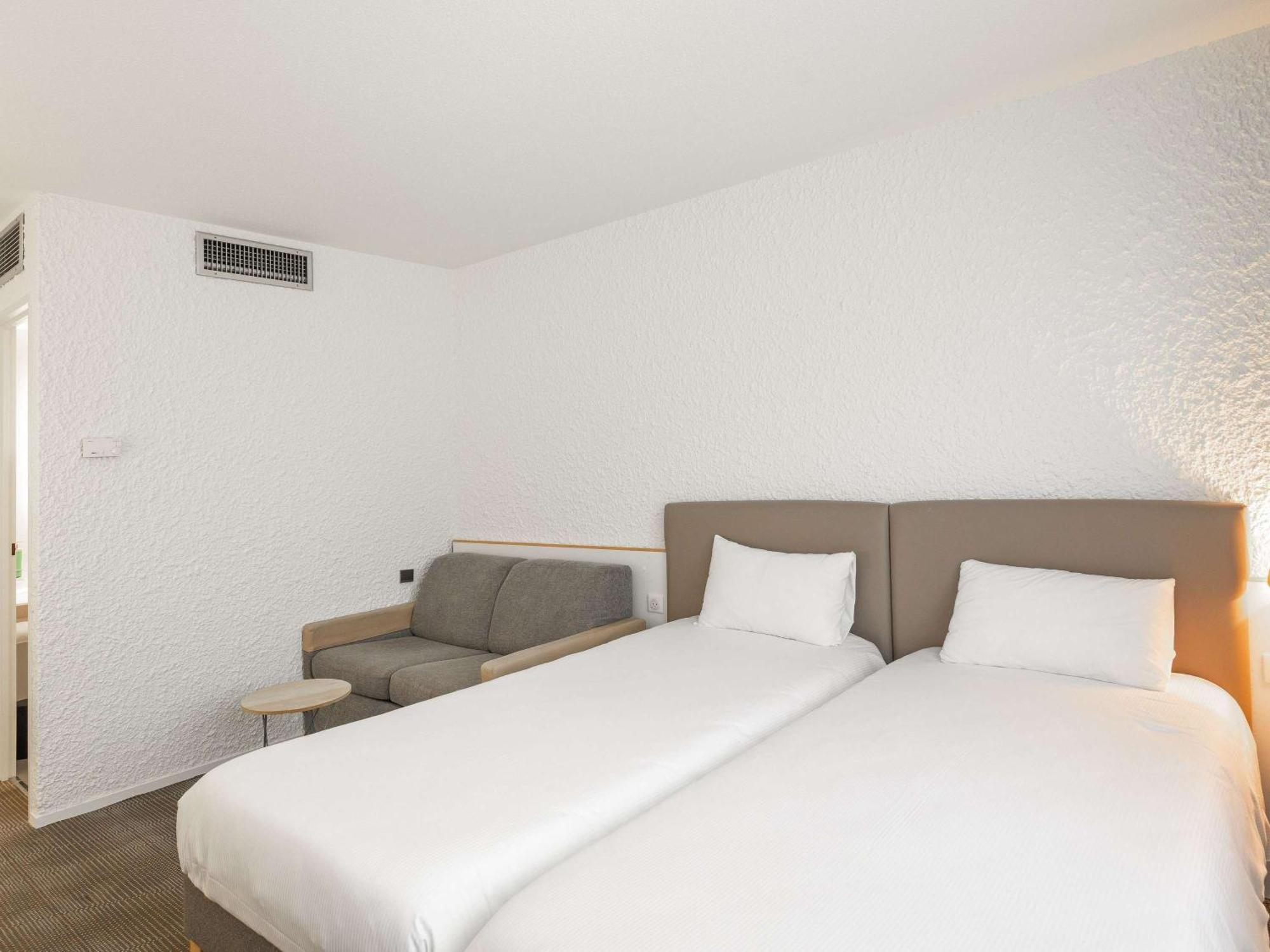 Novotel Macon Nord - Porte De Bourgogne Zewnętrze zdjęcie