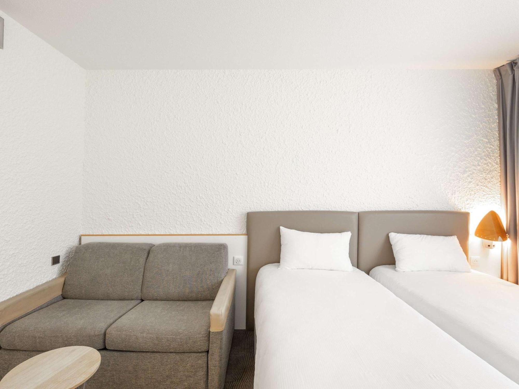 Novotel Macon Nord - Porte De Bourgogne Zewnętrze zdjęcie